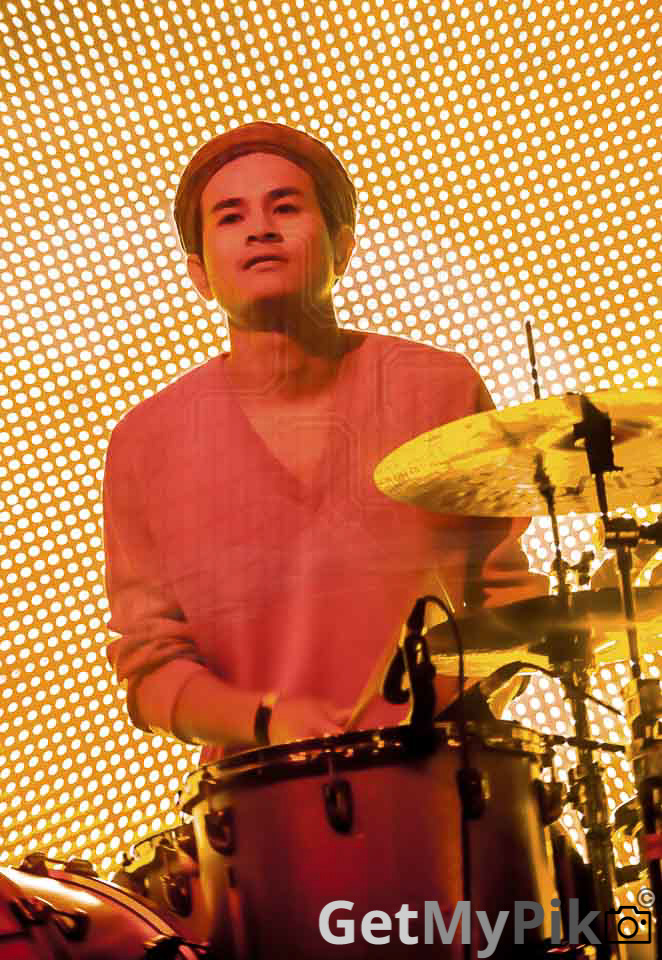 2010, beaupre, beaupré, championnat, championnat du monde, coupe, cup, events, monde, mont-sainte-anne, mountain, MSA, musique, party, party bleu nuit, pow-wow, show, spectacle, velirium, Vélirium, world, kele