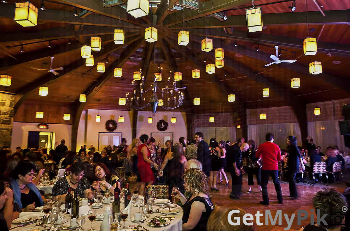 manoir lac delage couche-tard soiree employe dépanneur couche tard 2011 party noel