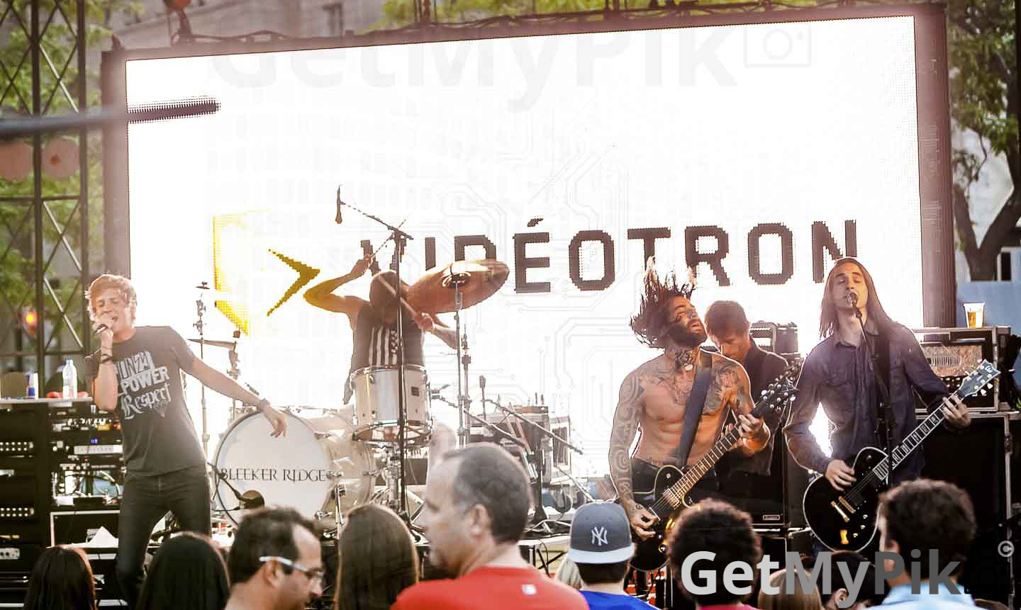 bleeker ridge velirium delirium urbain urban musique show music rock spectacle place youville quebec 2012 Taylor Perkins Cole Perkins Mike Vandyk