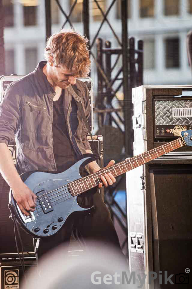 bleeker ridge velirium delirium urbain urban musique show music rock spectacle place youville quebec 2012 Taylor Perkins Cole Perkins Mike Vandyk