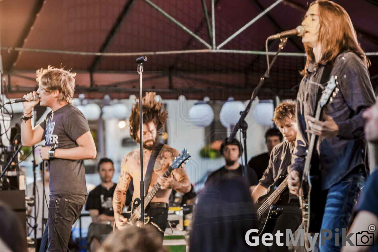 bleeker ridge velirium delirium urbain urban musique show music rock spectacle place youville quebec 2012 Taylor Perkins Cole Perkins Mike Vandyk