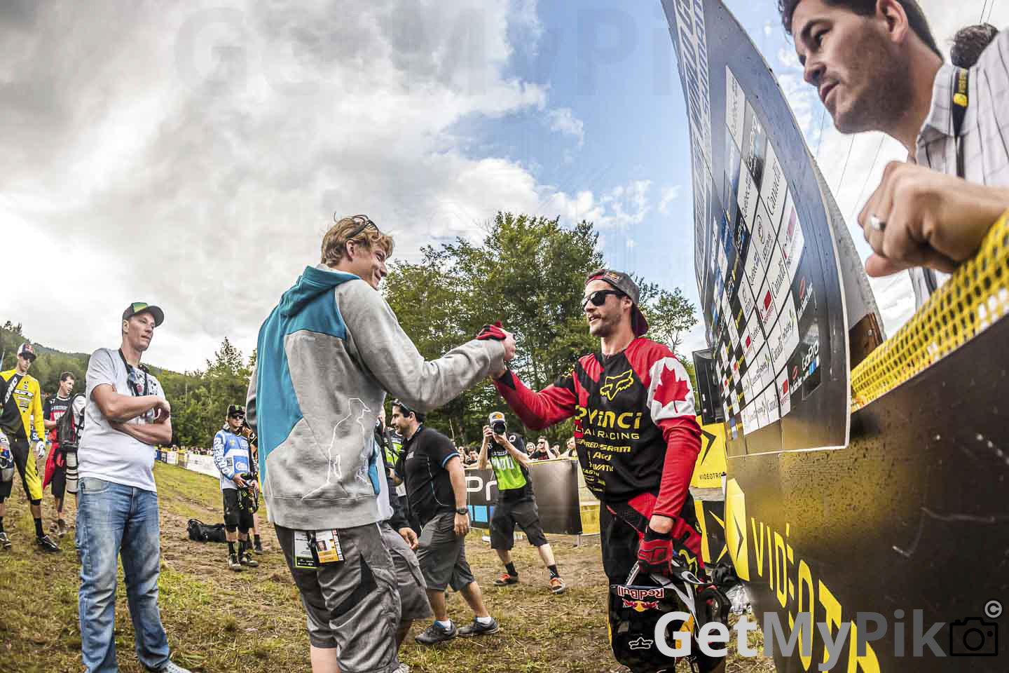 velirium steve smith win winner downhill coupe monde world cup race course velo bike mont-sainte-anne msa quebec 2013