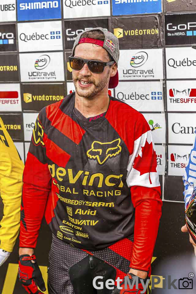 velirium steve smith win winner downhill coupe monde world cup race course velo bike mont-sainte-anne msa quebec 2013