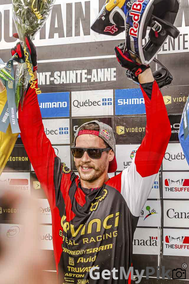 velirium steve smith win winner downhill coupe monde world cup race course velo bike mont-sainte-anne msa quebec 2013