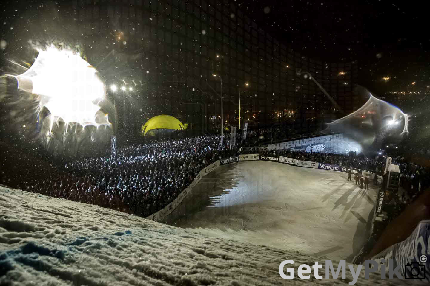 snowboard jamboree behind scene corpo big air freestyle world cup uci saut jump ilot fleurie basse-ville quebec 2014 ski snow neige hiver