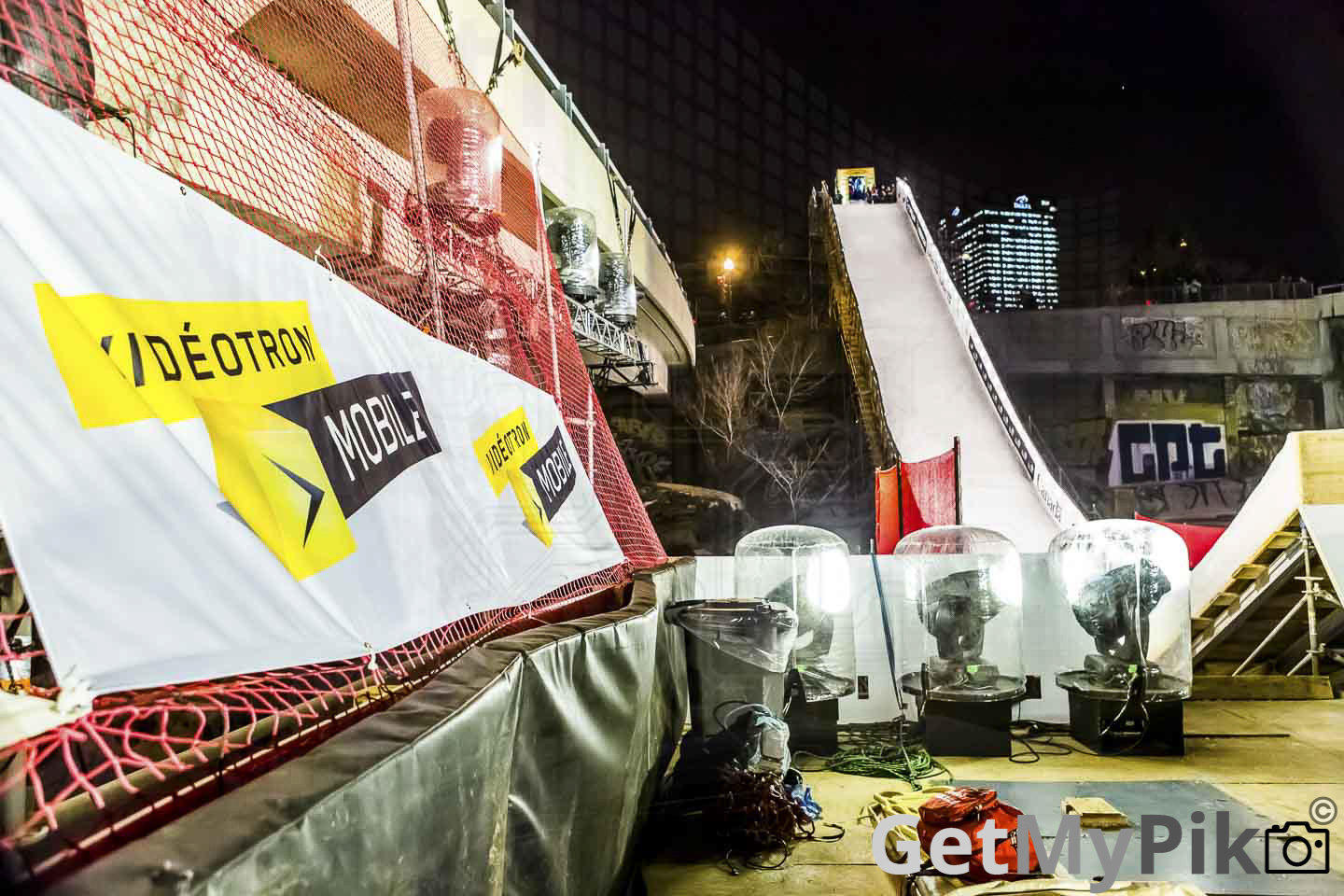 snowboard jamboree behind scene corpo big air freestyle world cup uci saut jump ilot fleurie basse-ville quebec 2014 ski snow neige hiver